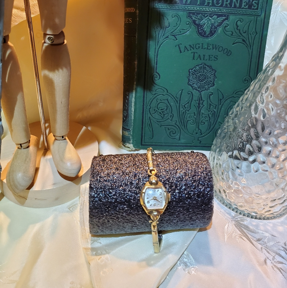 Vintage Dorset 21 Jewels Ladies Watch